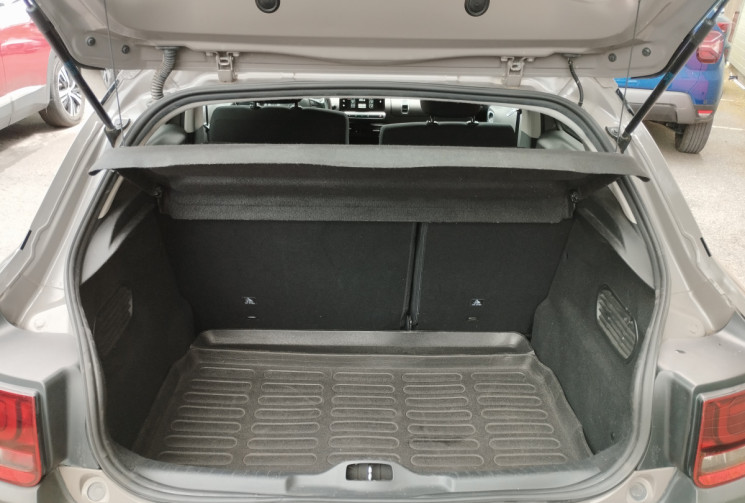 Citroën C4 CACTUS 1.6 BlueHDi 100 S&S Shine BVM6 / 1° main / Suivi complet Citroen 
