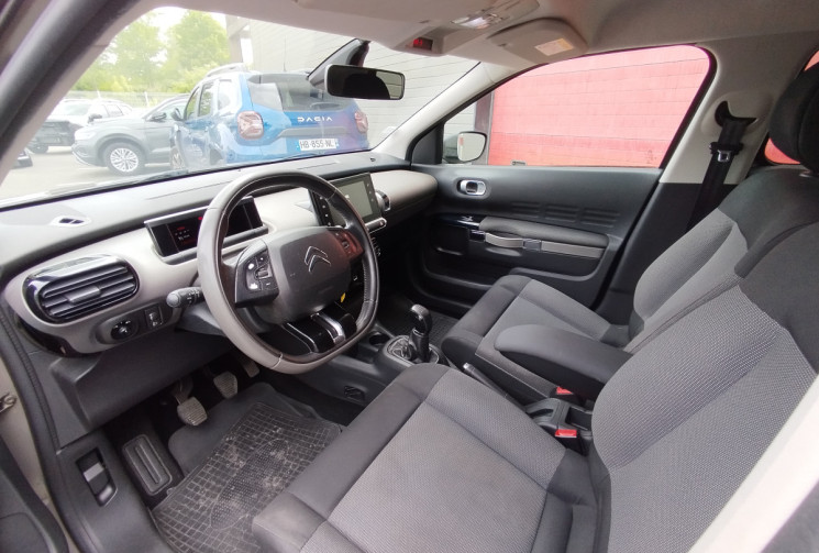 Citroën C4 CACTUS 1.6 BlueHDi 100 S&S Shine BVM6 / 1° main / Suivi complet Citroen 