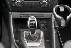 BMW X1 18d sDrive XLine Steptronic 143 cv (E84) - Attelage - Toit ouvrant