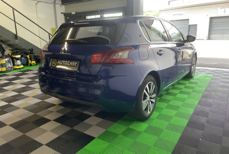 Peugeot 308 II 1.5 BlueHDi 130 ch Allure