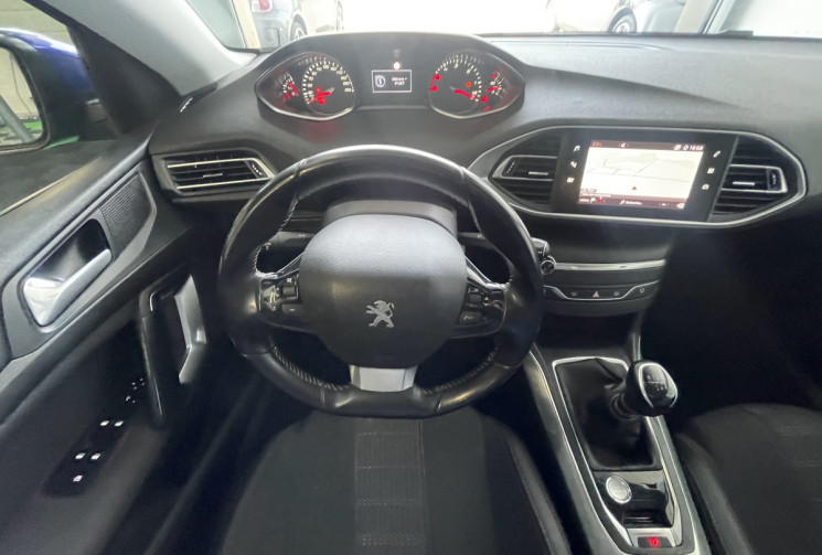 Peugeot 308 II 1.5 BlueHDi 130 ch Allure