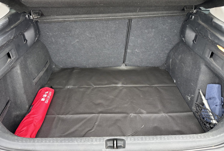 Citroën C4 1.6 BlueHDi 100 cv Millenium / attelage