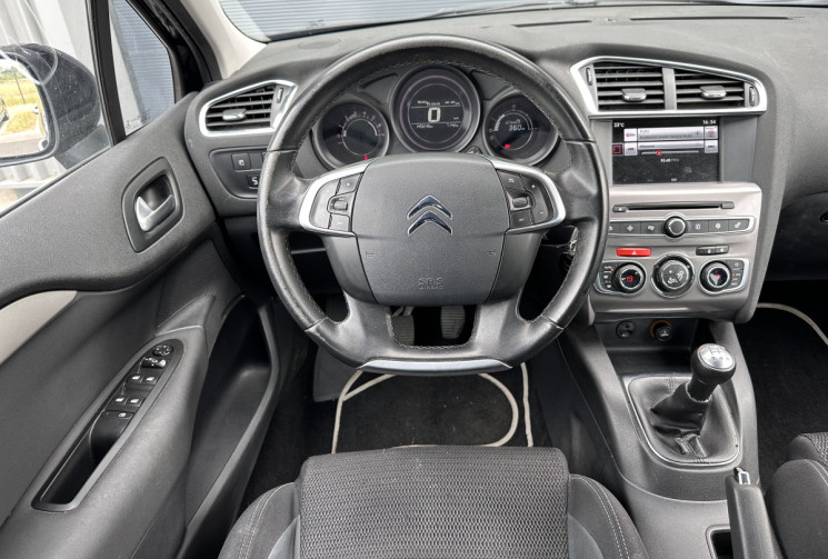Citroën C4 1.6 BlueHDi 100 cv Millenium / attelage