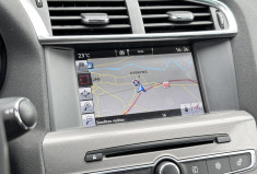 Citroën C4 1.6 BlueHDi 100 cv Millenium / attelage