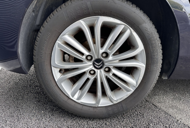 Citroën C4 1.6 BlueHDi 100 cv Millenium / attelage
