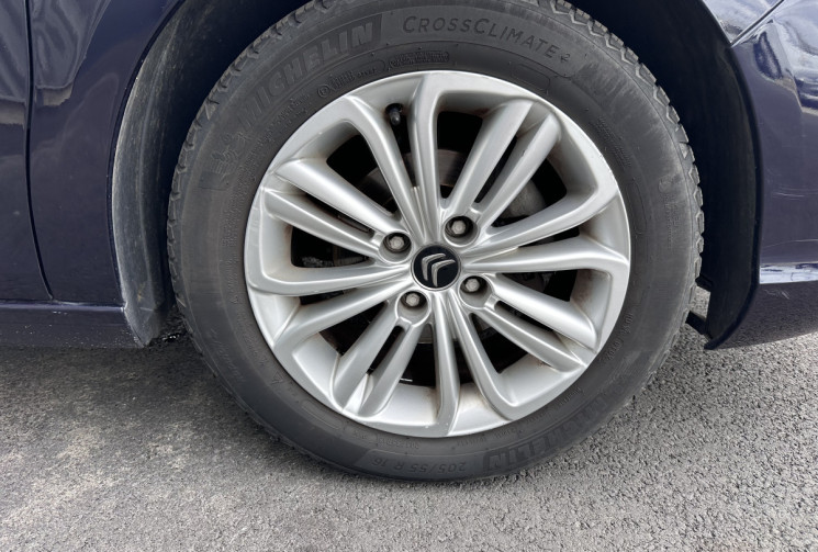 Citroën C4 1.6 BlueHDi 100 cv Millenium / attelage