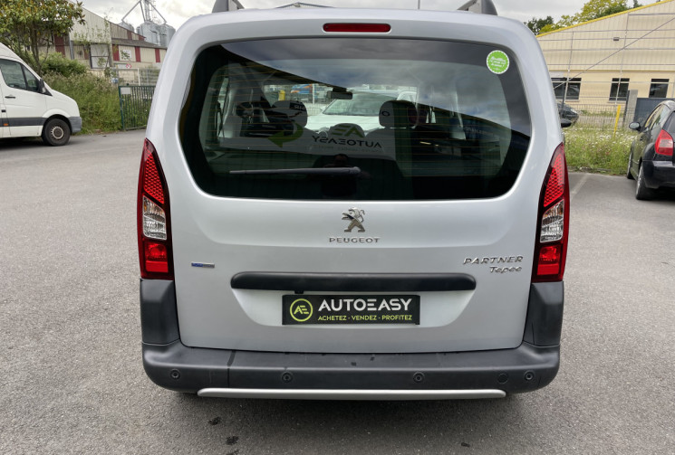 Peugeot PARTNER TEPEE B9 Phase 3 1.2 PureTech 110 ch Outdoor BVM5 *Avec toit Zénith*