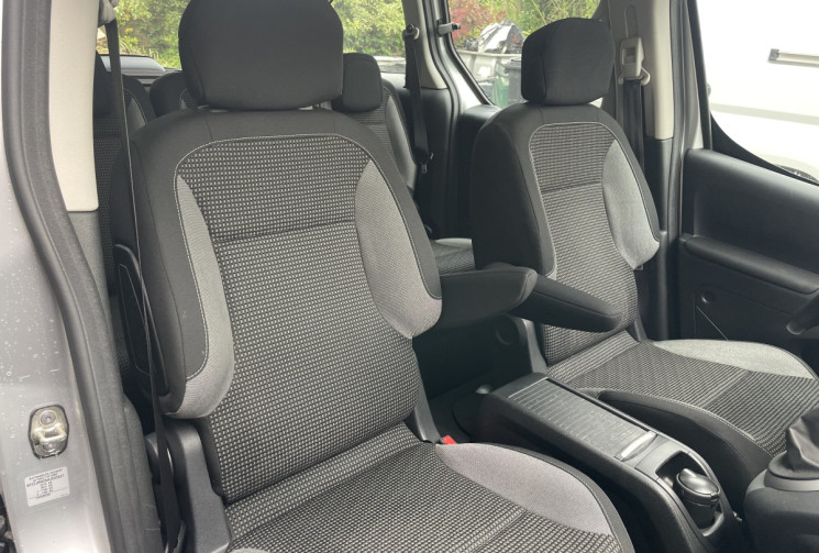 Peugeot PARTNER TEPEE B9 Phase 3 1.2 PureTech 110 ch Outdoor BVM5 *Avec toit Zénith*