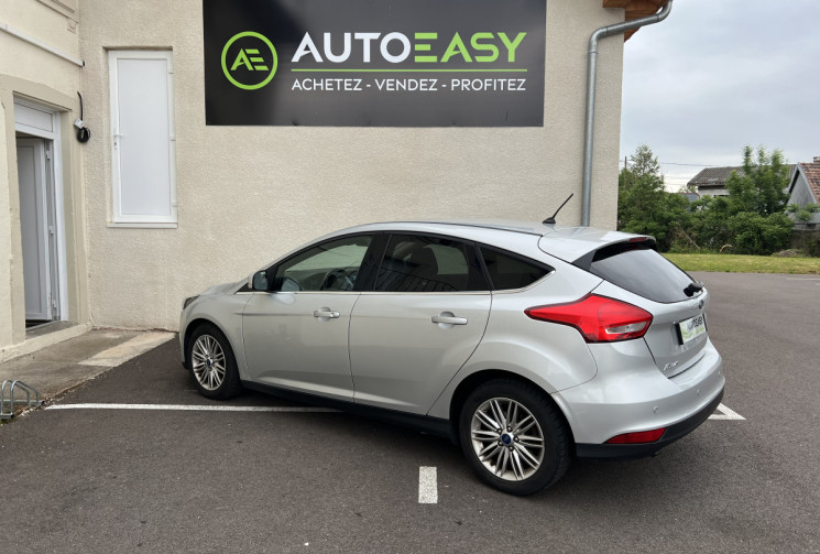 Ford Focus II Hatchback Phase 2 1.5 TDCI S&S 120 cv Titanium