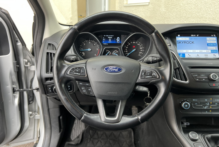 Ford Focus II Hatchback Phase 2 1.5 TDCI S&S 120 cv Titanium