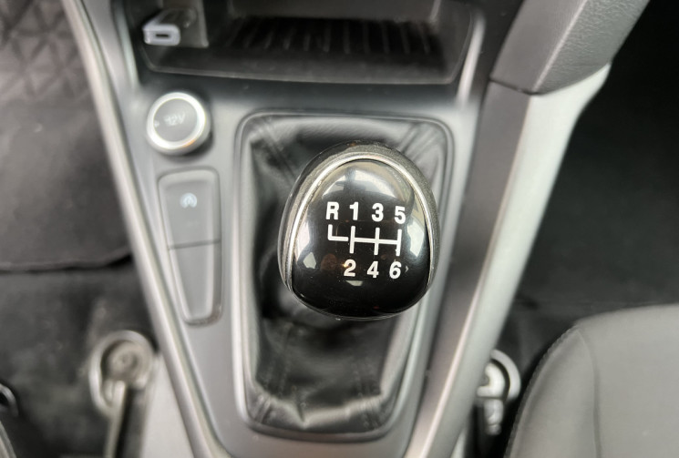 Ford Focus II Hatchback Phase 2 1.5 TDCI S&S 120 cv Titanium