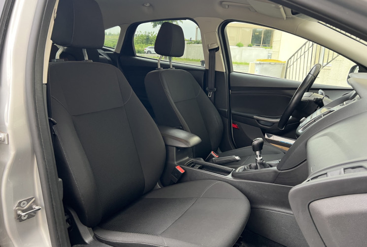 Ford Focus II Hatchback Phase 2 1.5 TDCI S&S 120 cv Titanium
