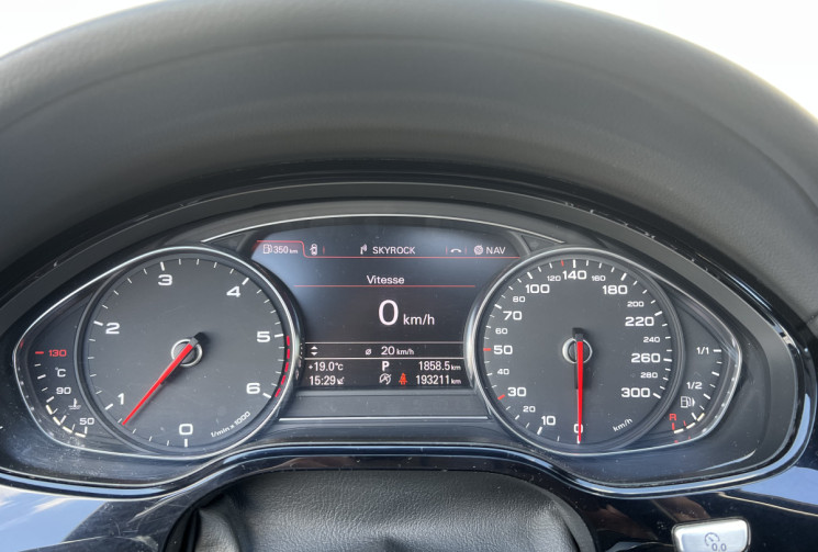 Audi A8 Limousine 3.0 TDi V6 AVUS QUATTRO Tiptronic BV8 250CH 