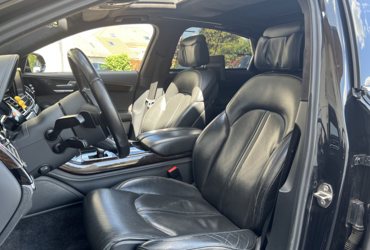 Audi A8 Limousine 3.0 TDi V6 AVUS QUATTRO Tiptronic BV8 250CH 