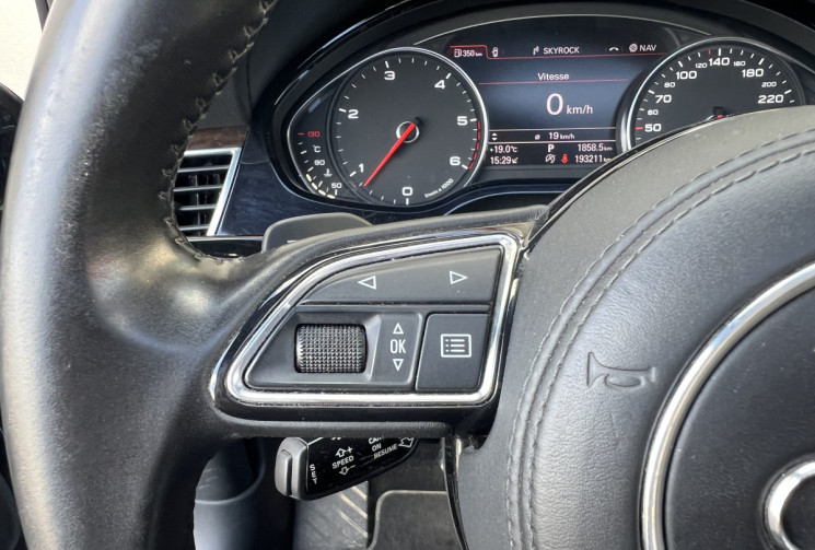 Audi A8 Limousine 3.0 TDi V6 AVUS QUATTRO Tiptronic BV8 250CH 