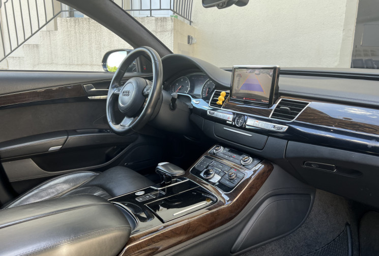 Audi A8 Limousine 3.0 TDi V6 AVUS QUATTRO Tiptronic BV8 250CH 