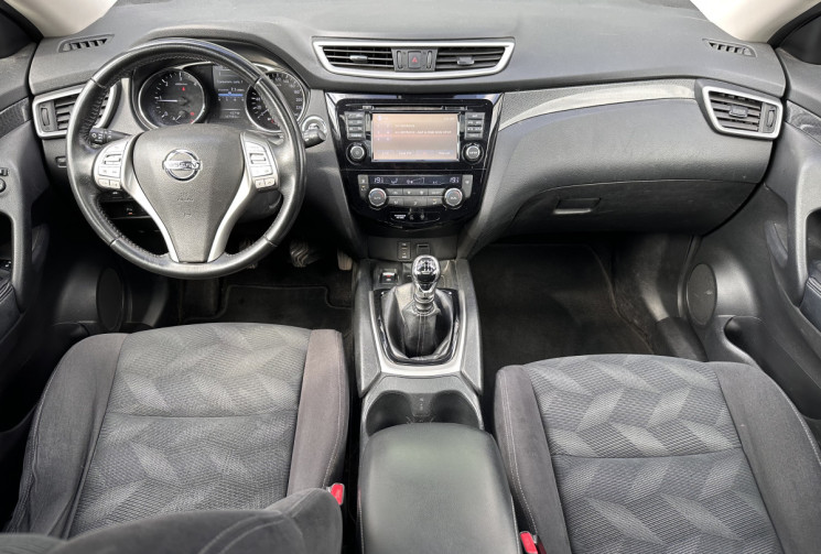 Nissan X-Trail 1.6 dCi 130cv 4WD 4x4 CONNECT EDITION / ATTELAGE / TOIT PANORAMIQUE