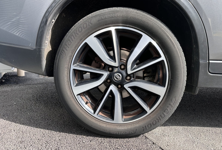 Nissan X-Trail 1.6 dCi 130cv 4WD 4x4 CONNECT EDITION / ATTELAGE / TOIT PANORAMIQUE