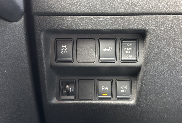 Nissan X-Trail 1.6 dCi 130cv 4WD 4x4 CONNECT EDITION / ATTELAGE / TOIT PANORAMIQUE