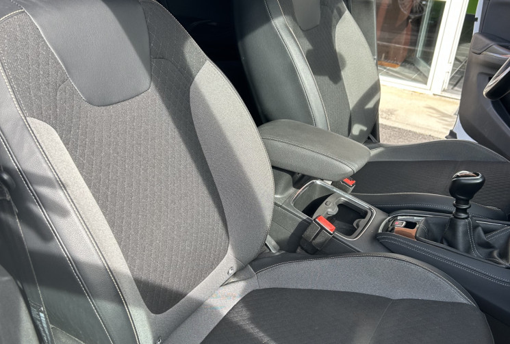Opel Grandland X 1.5 D 130 cv Innovation Moteur Neuf Garantie 1 an 320km