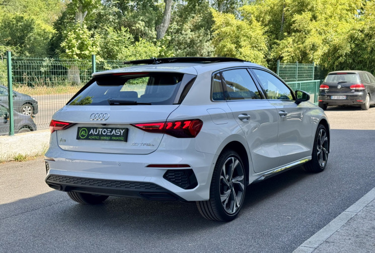 Audi A3 SPORTBACK S-Line 40 TFSIe 204 ch Plug in Hybrid S-Tronic6 / Toit ouvrant /  Garantie 08/2026