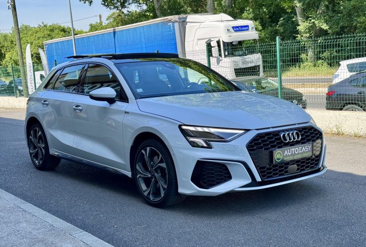 Audi A3 SPORTBACK S-Line 40 TFSIe 204 ch Plug in Hybrid S-Tronic6 / Toit ouvrant /  Garantie 08/2026
