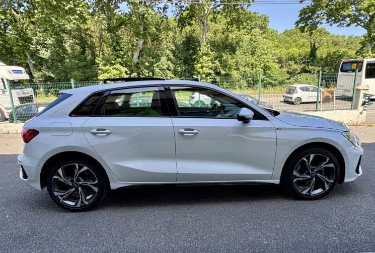 Audi A3 SPORTBACK S-Line 40 TFSIe 204 ch Plug in Hybrid S-Tronic6 / Toit ouvrant /  Garantie 08/2026
