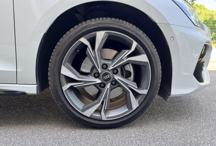 Audi A3 SPORTBACK S-Line 40 TFSIe 204 ch Plug in Hybrid S-Tronic6 / Toit ouvrant /  Garantie 08/2026