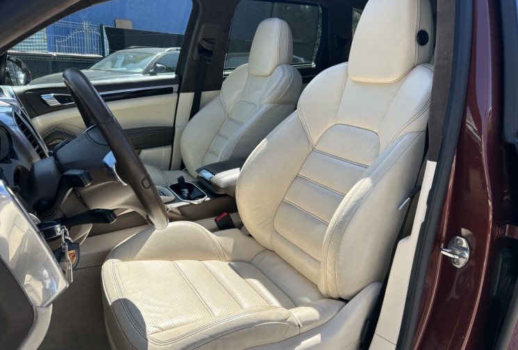 Porsche Cayenne II 4.8 V8 420 Ch GTS TIPTRONIC