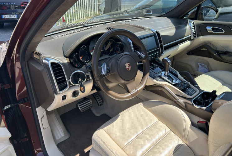 Porsche Cayenne II 4.8 V8 420 Ch GTS TIPTRONIC
