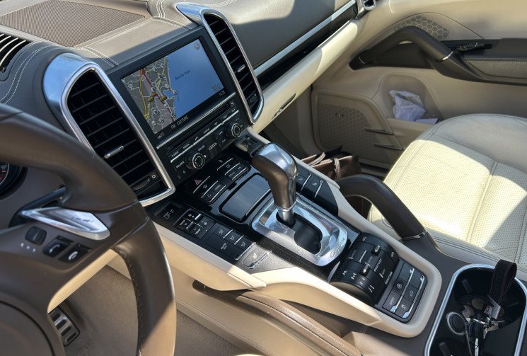 Porsche Cayenne II 4.8 V8 420 Ch GTS TIPTRONIC
