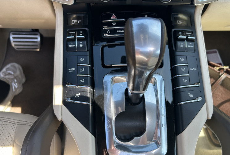 Porsche Cayenne II 4.8 V8 420 Ch GTS TIPTRONIC