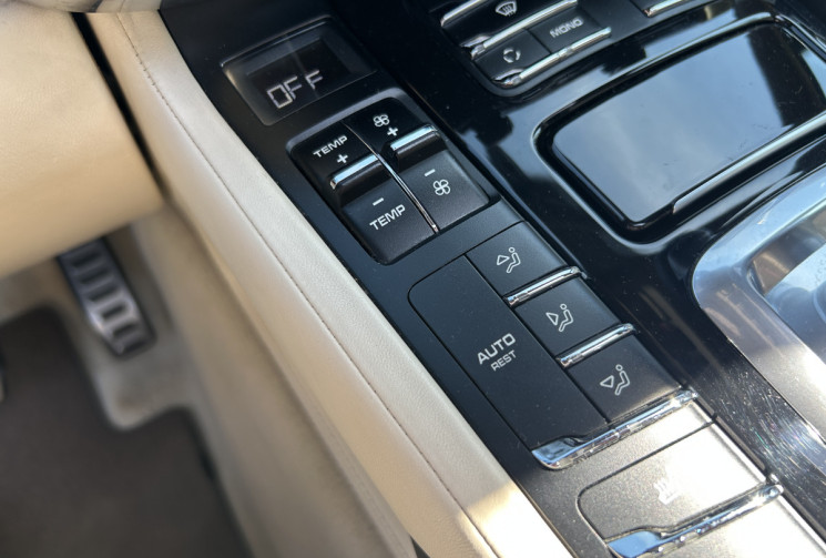 Porsche Cayenne II 4.8 V8 420 Ch GTS TIPTRONIC