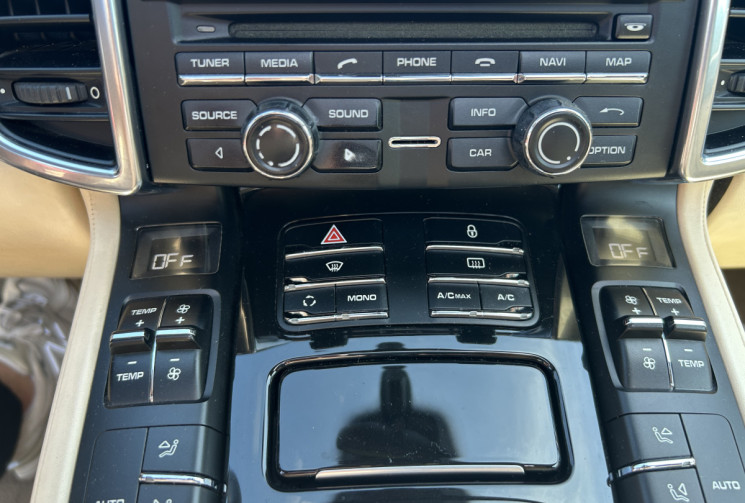 Porsche Cayenne II 4.8 V8 420 Ch GTS TIPTRONIC
