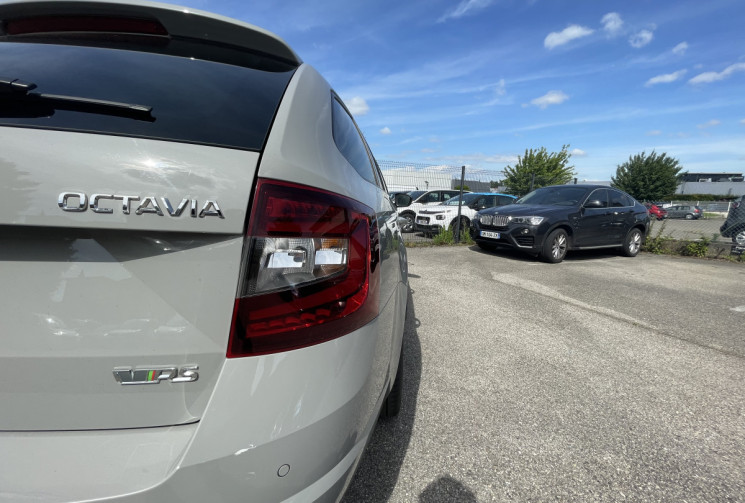 Skoda Octavia Combi 2.0 TSI / 245 CH / RS 