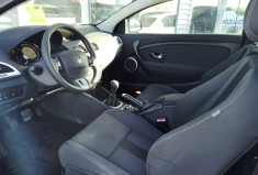 Renault Megane Coupé 1.9 dCi 130ch FAP Dynamique eco² Euro5