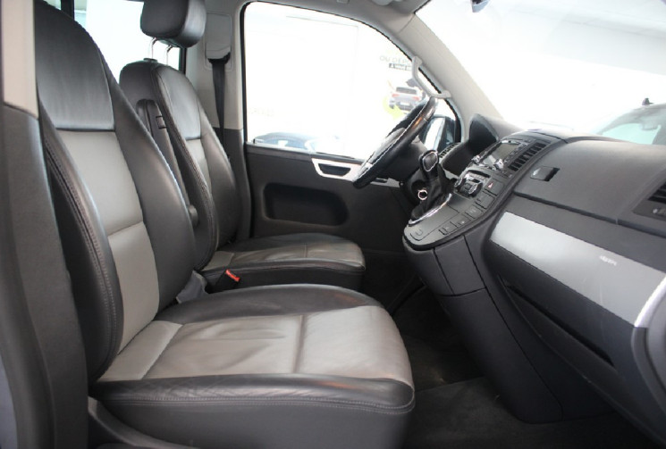 Volkswagen Multivan 2.0 TDI 180 DSG Highline
