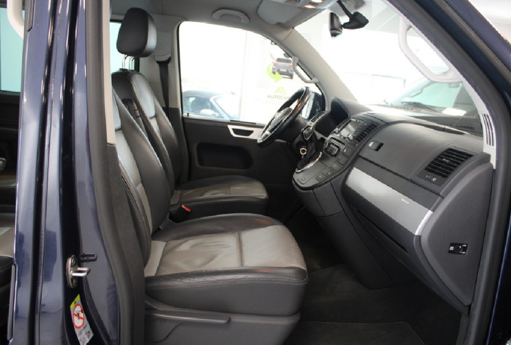 Volkswagen Multivan 2.0 TDI 180 DSG Highline