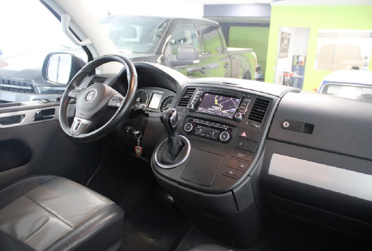 Volkswagen Multivan 2.0 TDI 180 DSG Highline