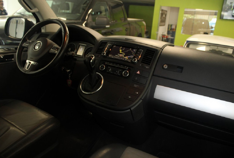 Volkswagen Multivan 2.0 TDI 180 DSG Highline