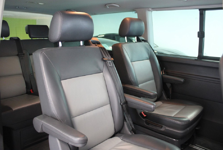 Volkswagen Multivan 2.0 TDI 180 DSG Highline