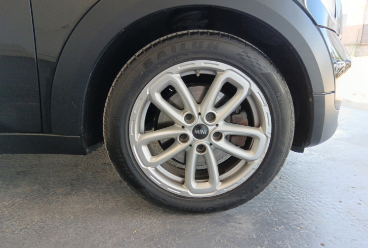 Mini Countryman Countryman I (R60) 112 cv 1.6 Cooper D SUIVI MECANIQUE REGULIER GARANTIE 6 MOIS