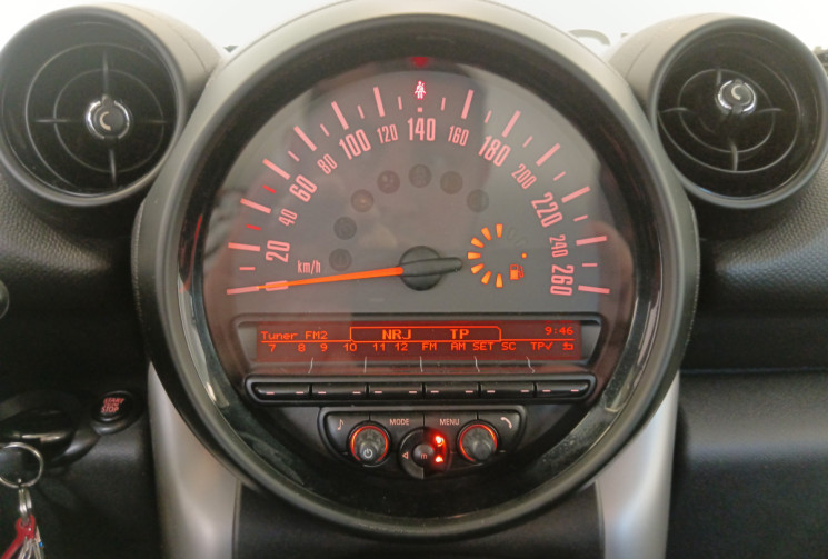Mini Countryman Countryman I (R60) 112 cv 1.6 Cooper D SUIVI MECANIQUE REGULIER GARANTIE 6 MOIS