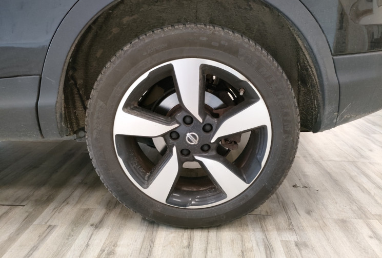 Nissan Qashqai 1.2L DIG-T 115ch Connect Edition **Chaîne Neuve**