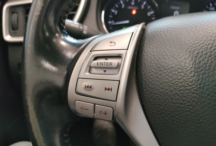 Nissan Qashqai 1.2L DIG-T 115ch Connect Edition **Chaîne Neuve**