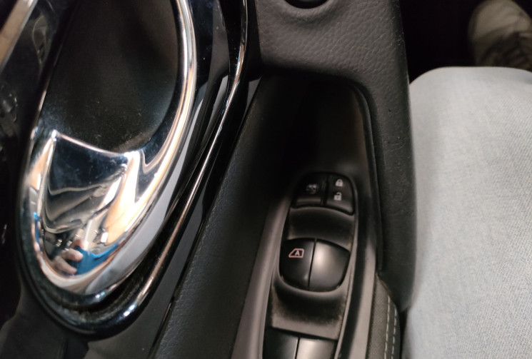 Nissan Qashqai 1.2L DIG-T 115ch Connect Edition **Chaîne Neuve**