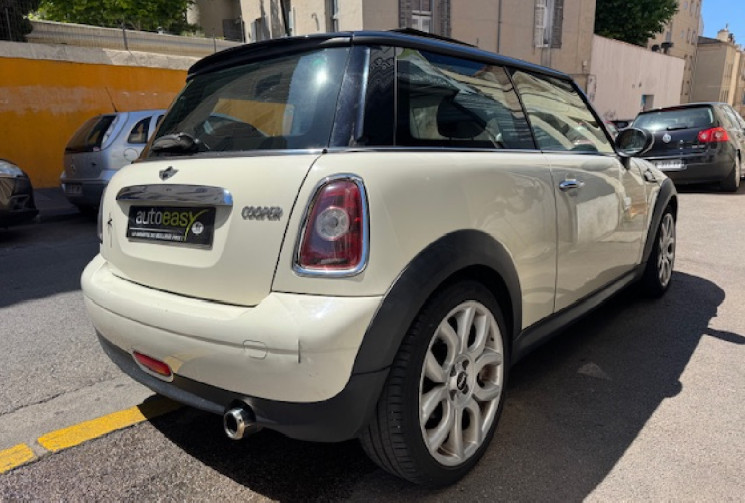 Mini Cooper (R56) Cooper 1.6 i 16V 120cv 1er main origine France / TOIT OUVRANT / CLIM 
