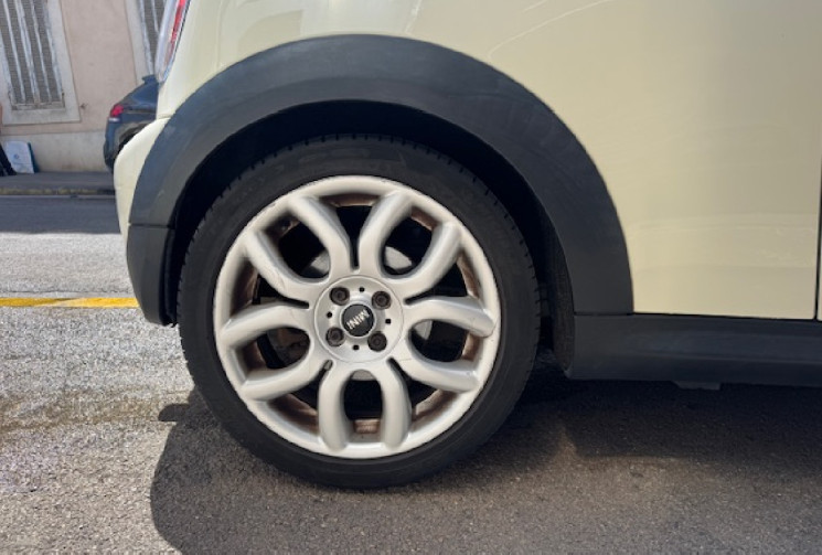 Mini Cooper (R56) Cooper 1.6 i 16V 120cv 1er main origine France / TOIT OUVRANT / CLIM 