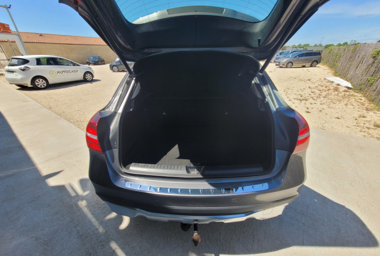 Mercedes GLA 180 D SENSATION 7G-DCT