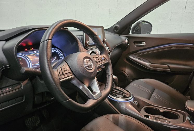 Nissan Juke 1.6 i 16V 143 Hybrid  tekna